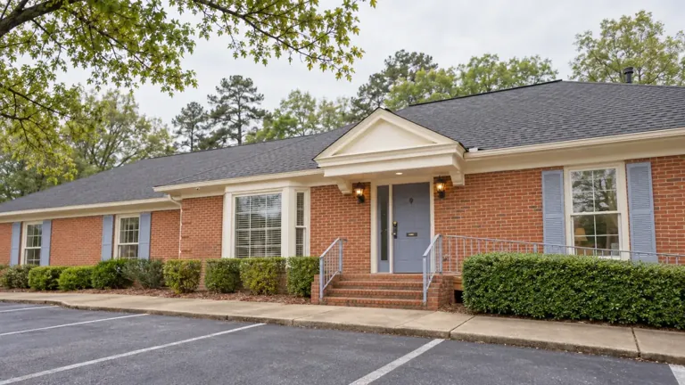 Illustrative treatment setting for Kratom Addiction Treatment near Hoschton, GA Illustrative treatment setting for Kratom Addiction Treatment near Hoschton, GA