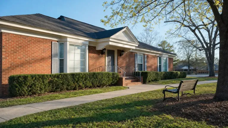 Illustrative treatment setting for Alcohol Addiction Treatment near Manchester, GA Illustrative treatment setting for Alcohol Addiction Treatment near Manchester, GA